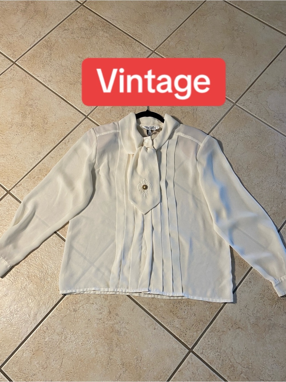Vintage Ivory Pleated Long-Sleeve Tie-Neck Blouse